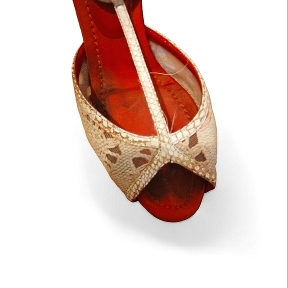 DOLCE & GABBANA Snakeskin Mesh Off-White and Red T-Strap Sandal Heels - Picture 4 of 7